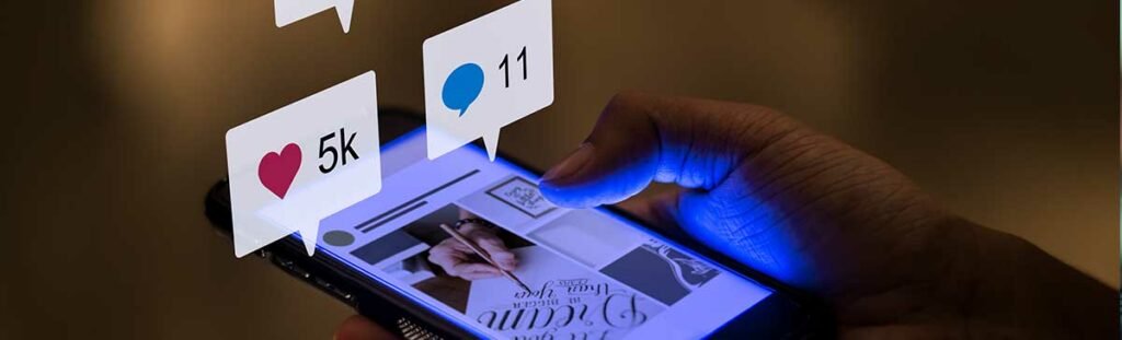 Browsing Social Media Using Mobile Phone